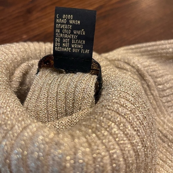 Lisa Original Cotton Blend Long Sleeve Turtleneck Sparkling Gold Sweater - Picture 4 of 10